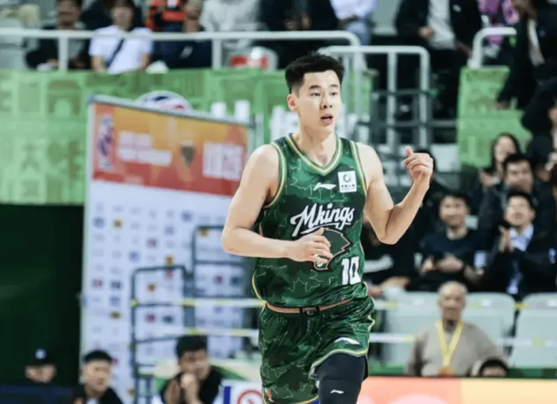 开云体育官网-南京末节轰出28-12逆转取胜,北控全队17中4、命中率仅23.5%